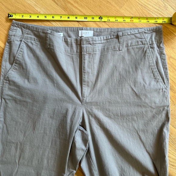 Women's Size 16 LOFT Men's Tan Chinos Pants GUC - Picture 3 of 6